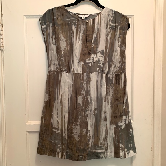 CAbi #651 | Semi-Sheer Cap Sleeve Watercolor Tunic Blouse | Size Small - Picture 2 of 4